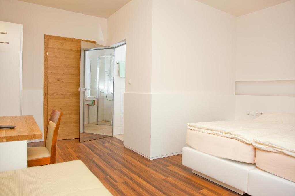 Gasthof Pack "Zur Lebing Au" ハルトベルク 部屋 写真